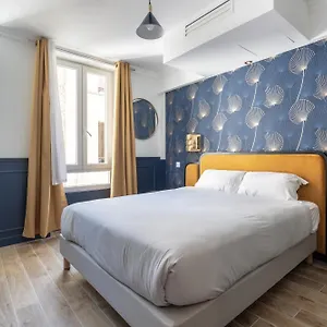 District Nation Hotel Paris